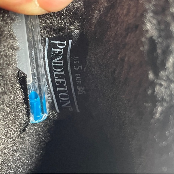 Pendleton Boots - Picture 2 of 5